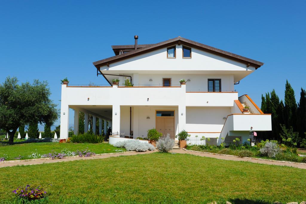 B&B Radici24 Battipaglia Esterno foto