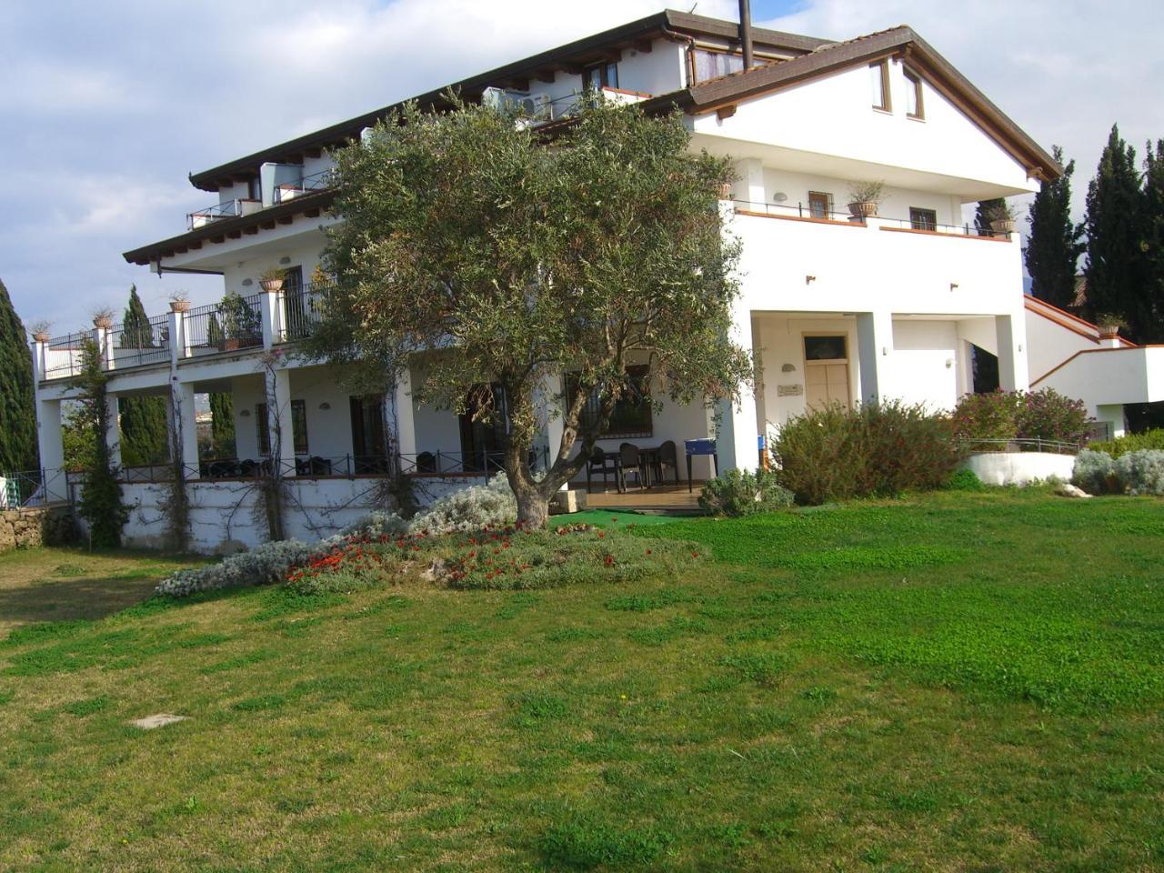 B&B Radici24 Battipaglia Esterno foto